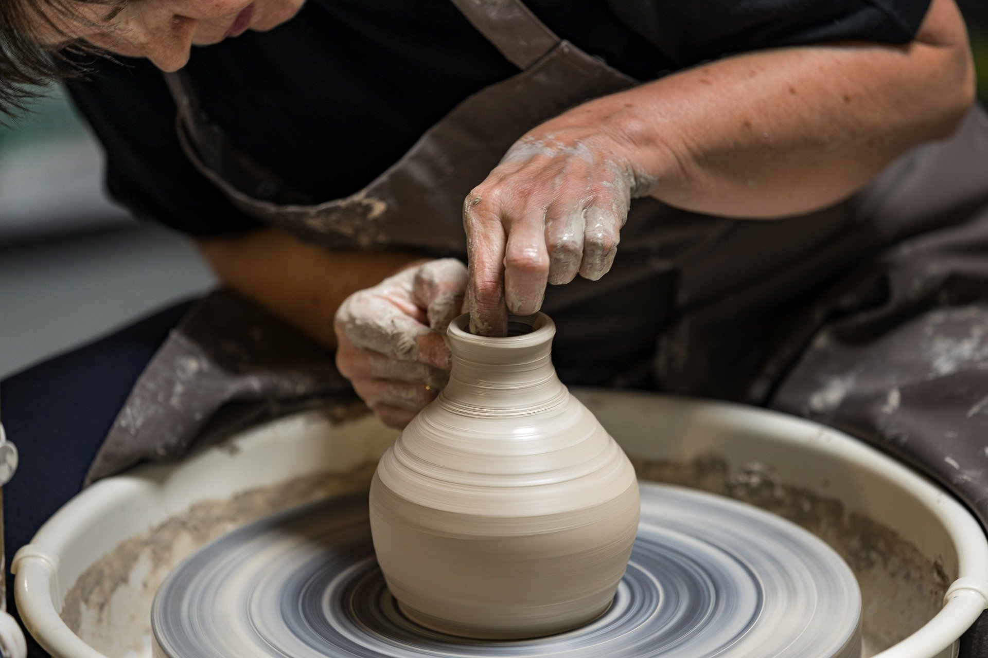 Types OF Ceramics & Their Uses In Modern Times