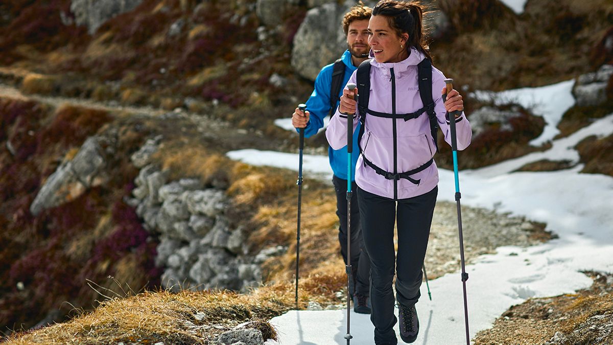 13 Things You Must Have Easily Accessible While Trekking