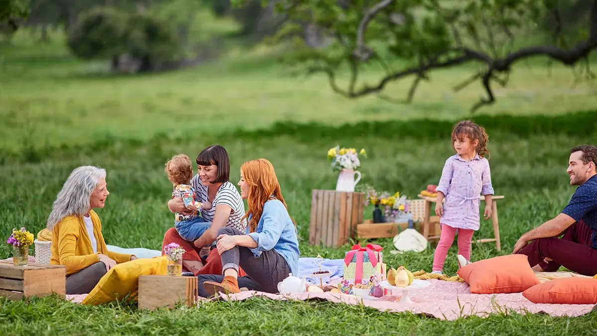 16 Reasons We're Obsessed with Picnicking