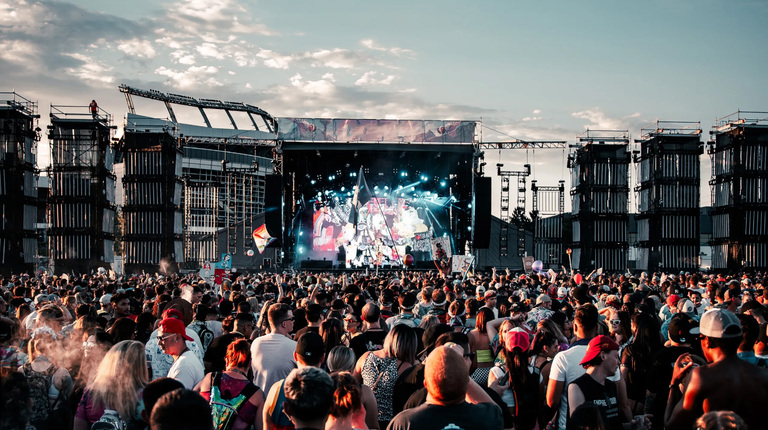 How to Clean Up Your Act for Sustainable Fun at Music Festivals